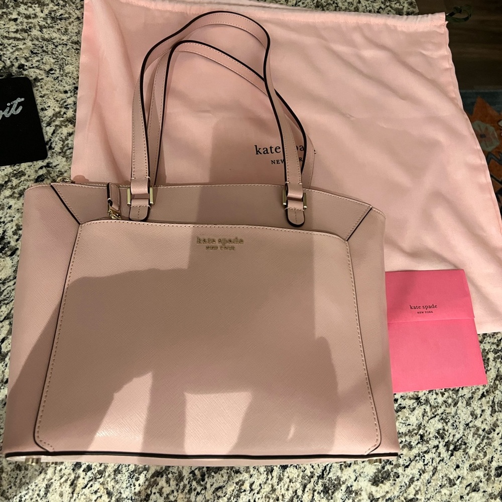 BNWT Kate Spade Medium Tote